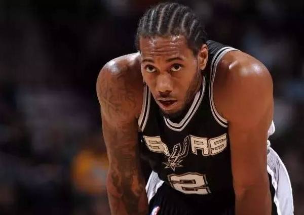 金和强大的 金和强大的