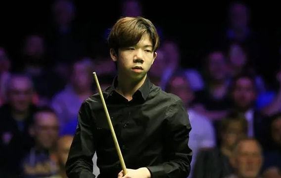 间里经历了 间里经历了